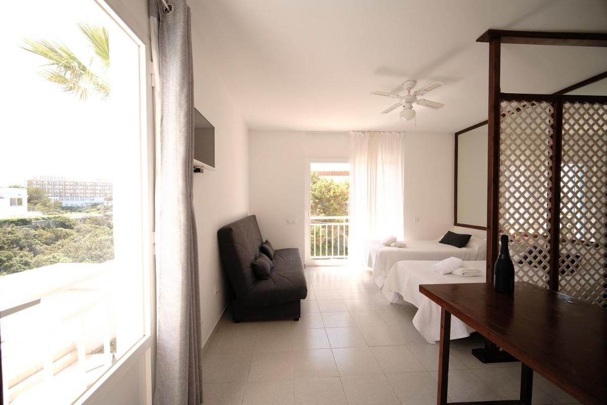Estel Blanc Apartments - Adults Only Cala'N Blanes  Bagian luar foto