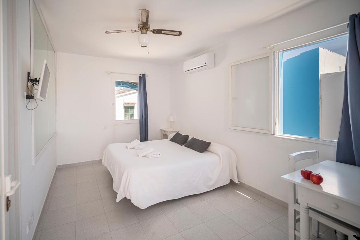 Estel Blanc Apartments - Adults Only Cala'N Blanes  Bagian luar foto